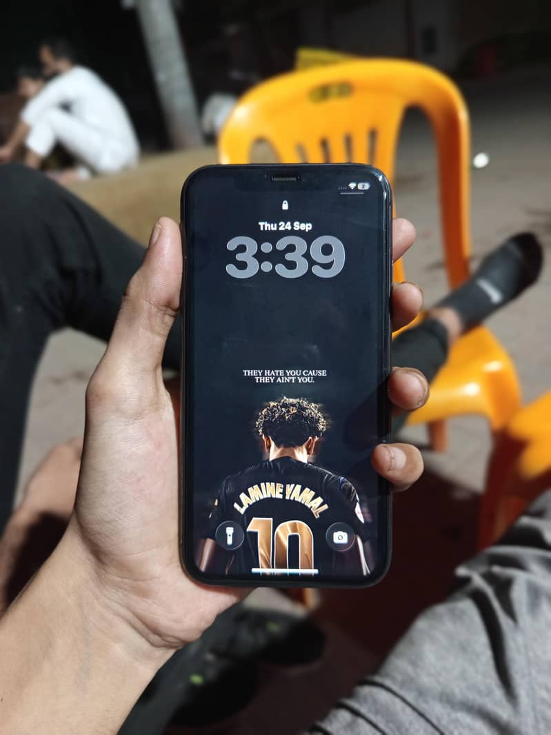 Apple iPhone 11 9