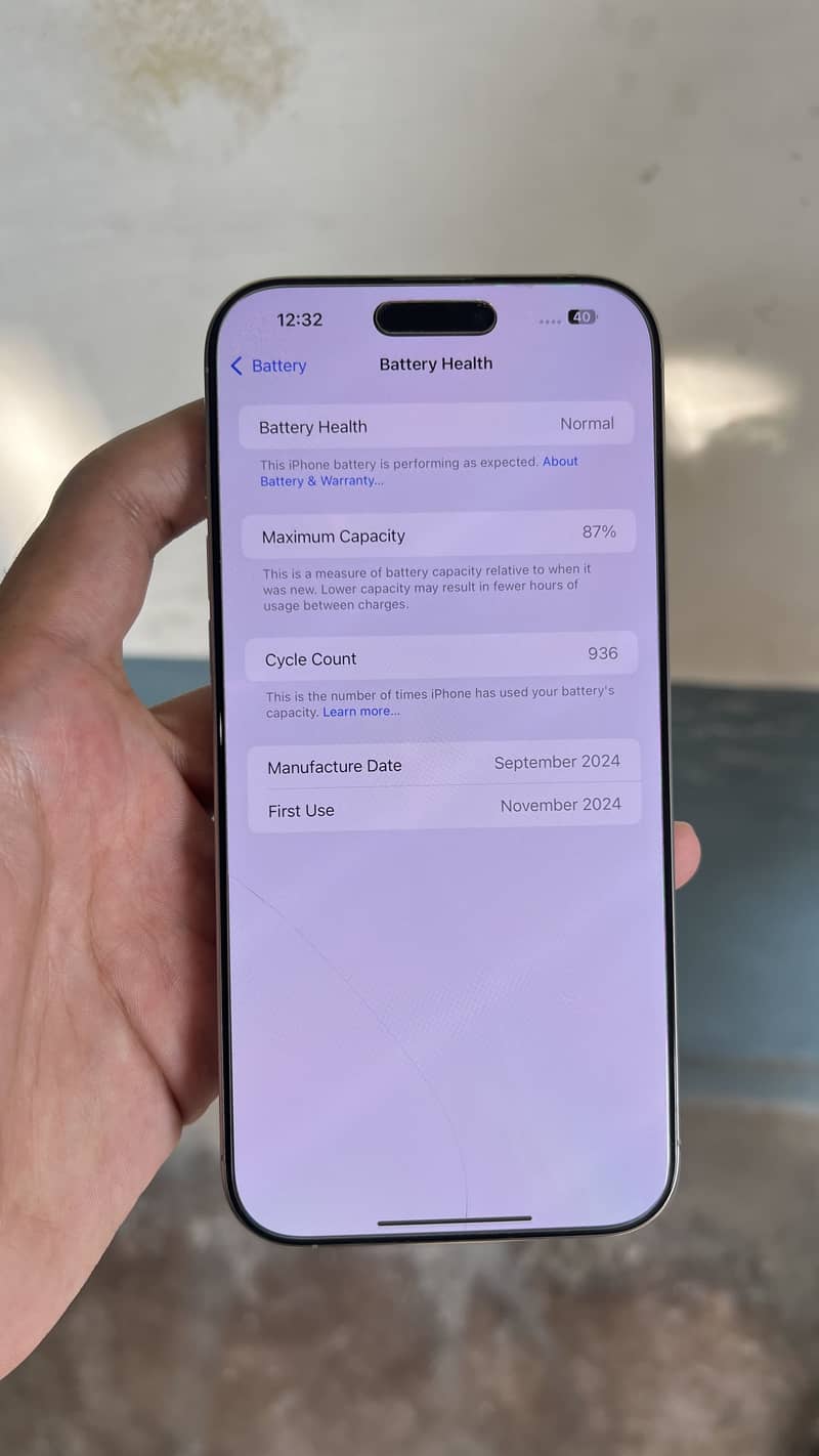 Apple iPhone 16 Pro Max. 4