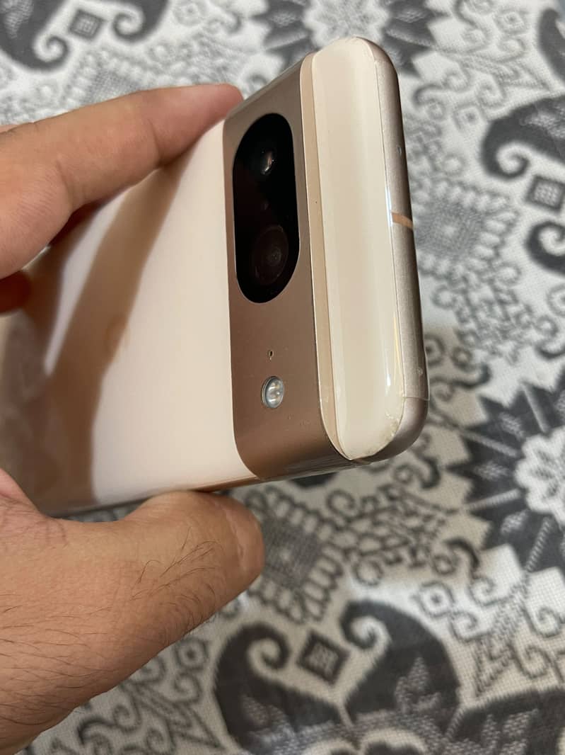 Google Pixel 8 0