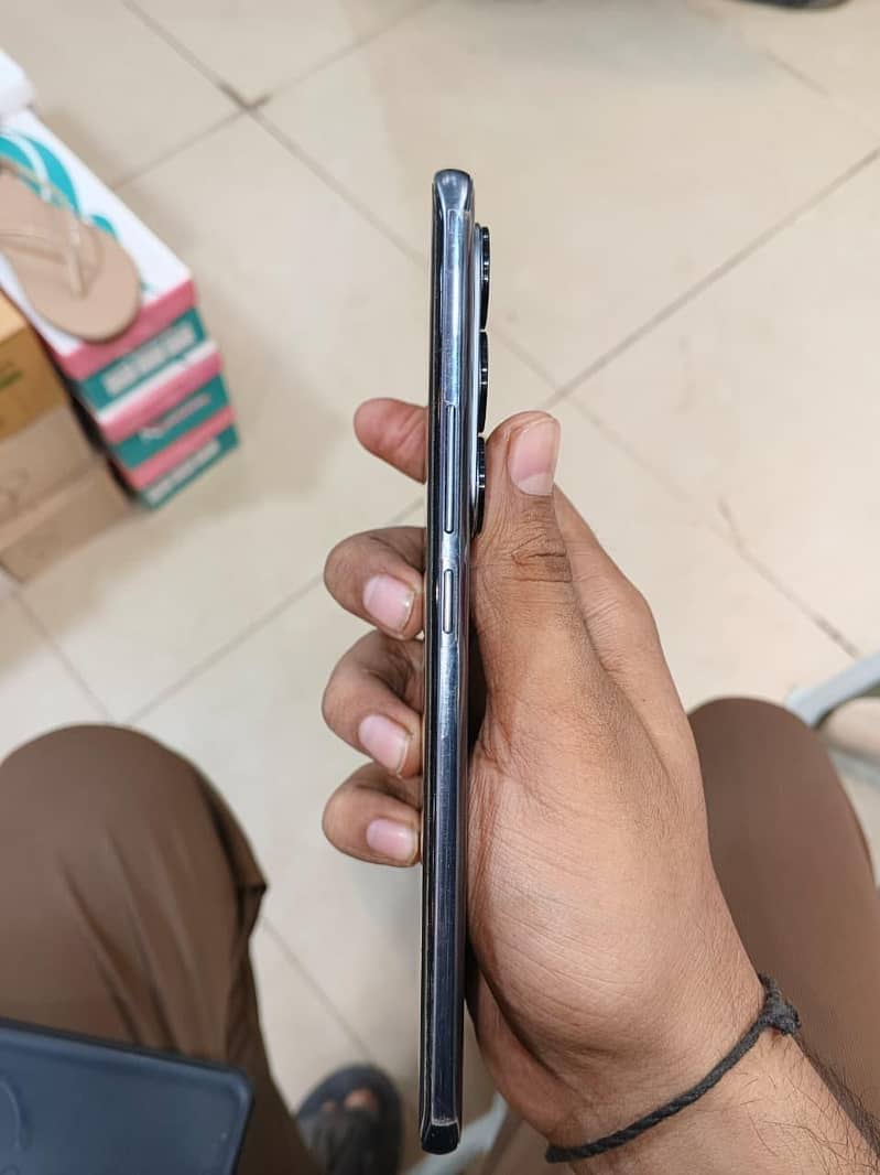 tecno spark 40 pro plus 2
