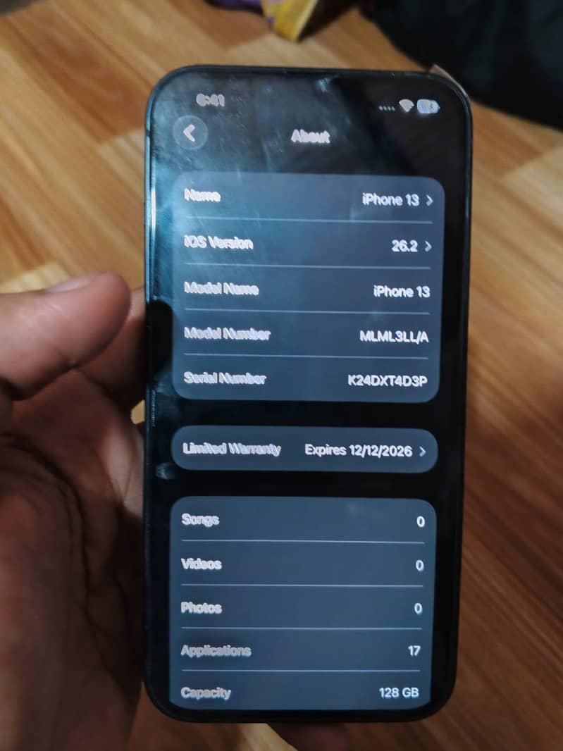 Apple iPhone 13 1