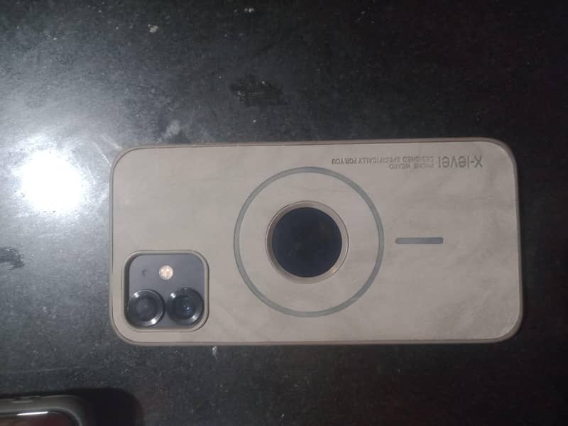 Apple iPhone 12 7