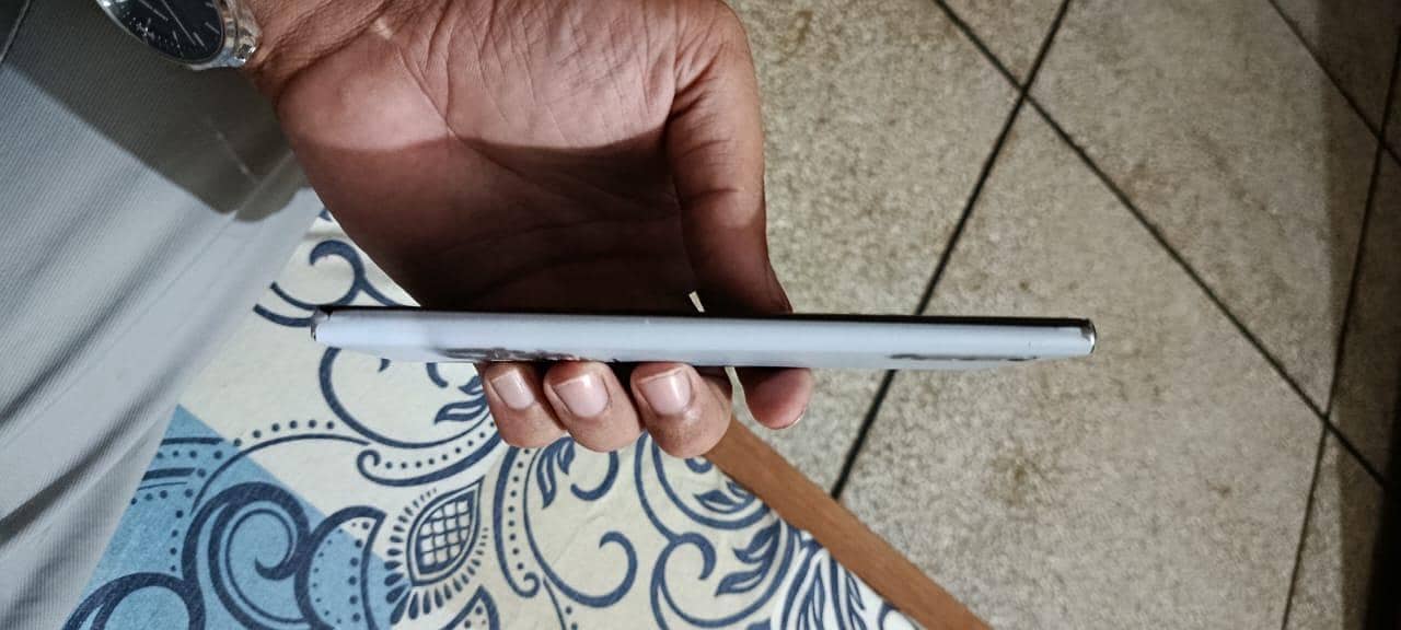 Samsung Mobile Note 10 Plus 8