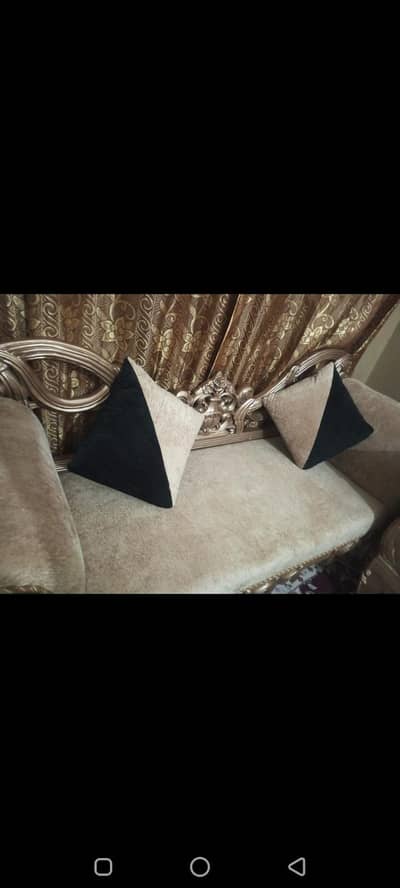Sofa Set for Sale – Elegant & Well Maintained