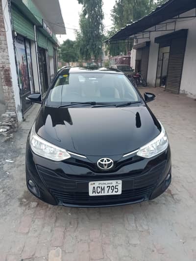 Toyota Yaris 2021