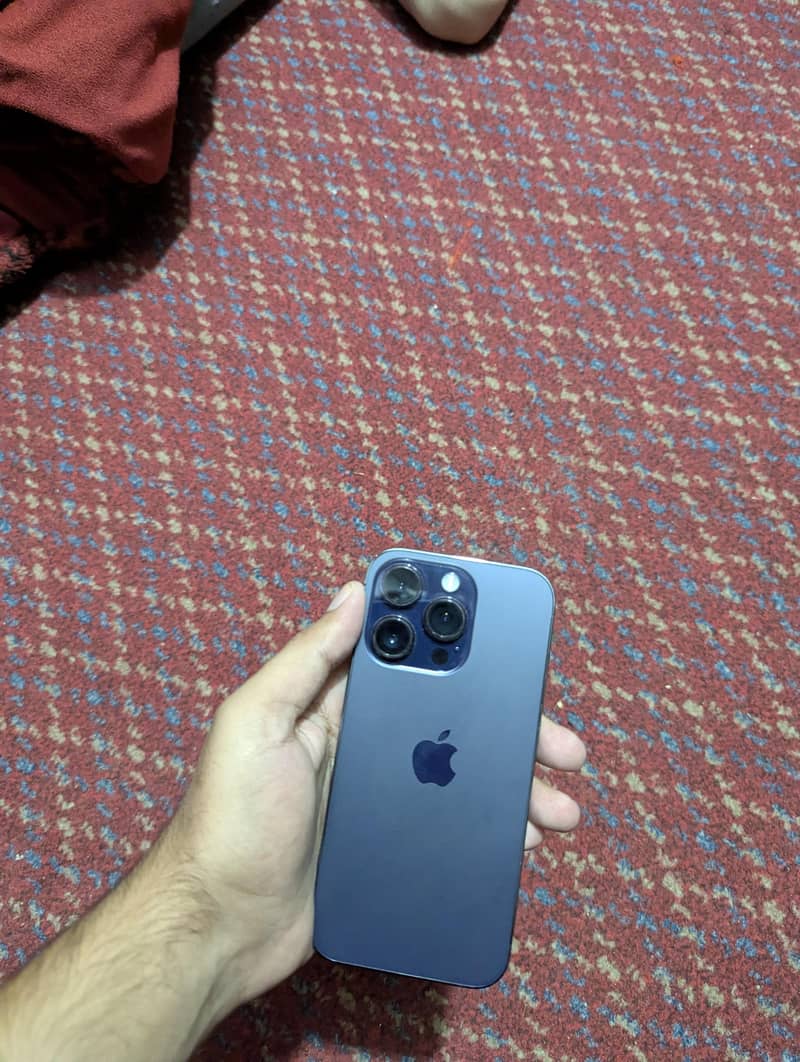 Apple iPhone 14 Pro 3