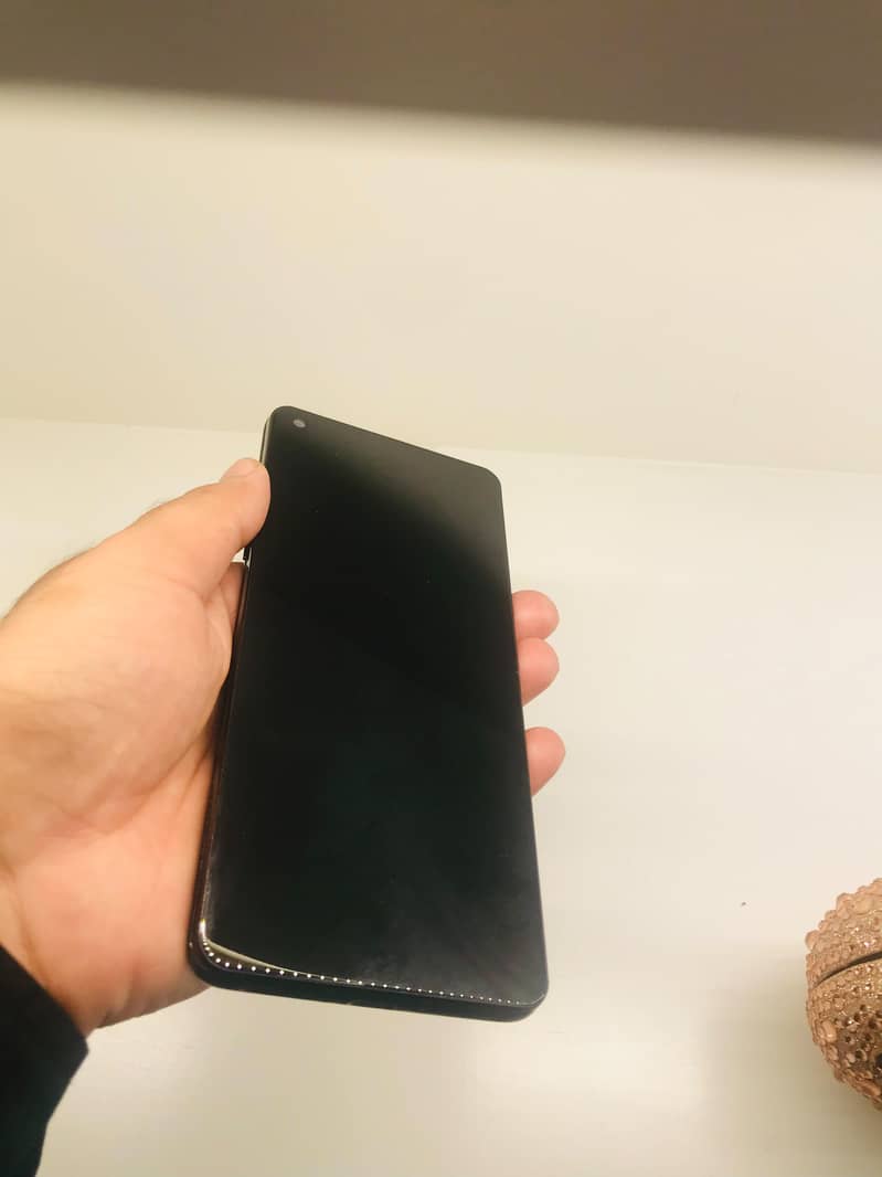 One Plus 8 Pro 4