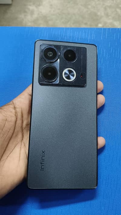 Infinix Note 40