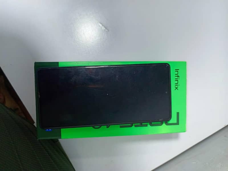 Infinix Note 40 4