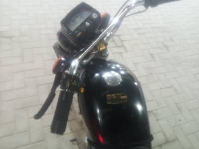 UNIQE MOTOR CYCLE