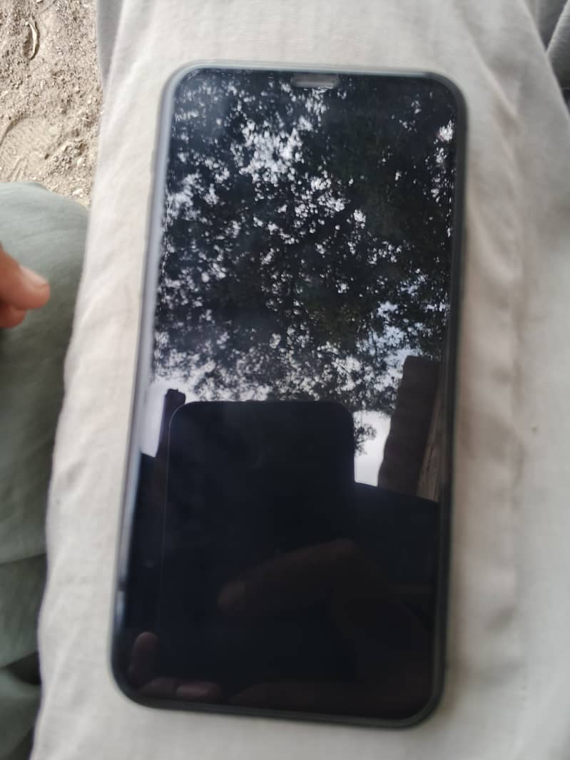 Apple iPhone 11 Pro 6