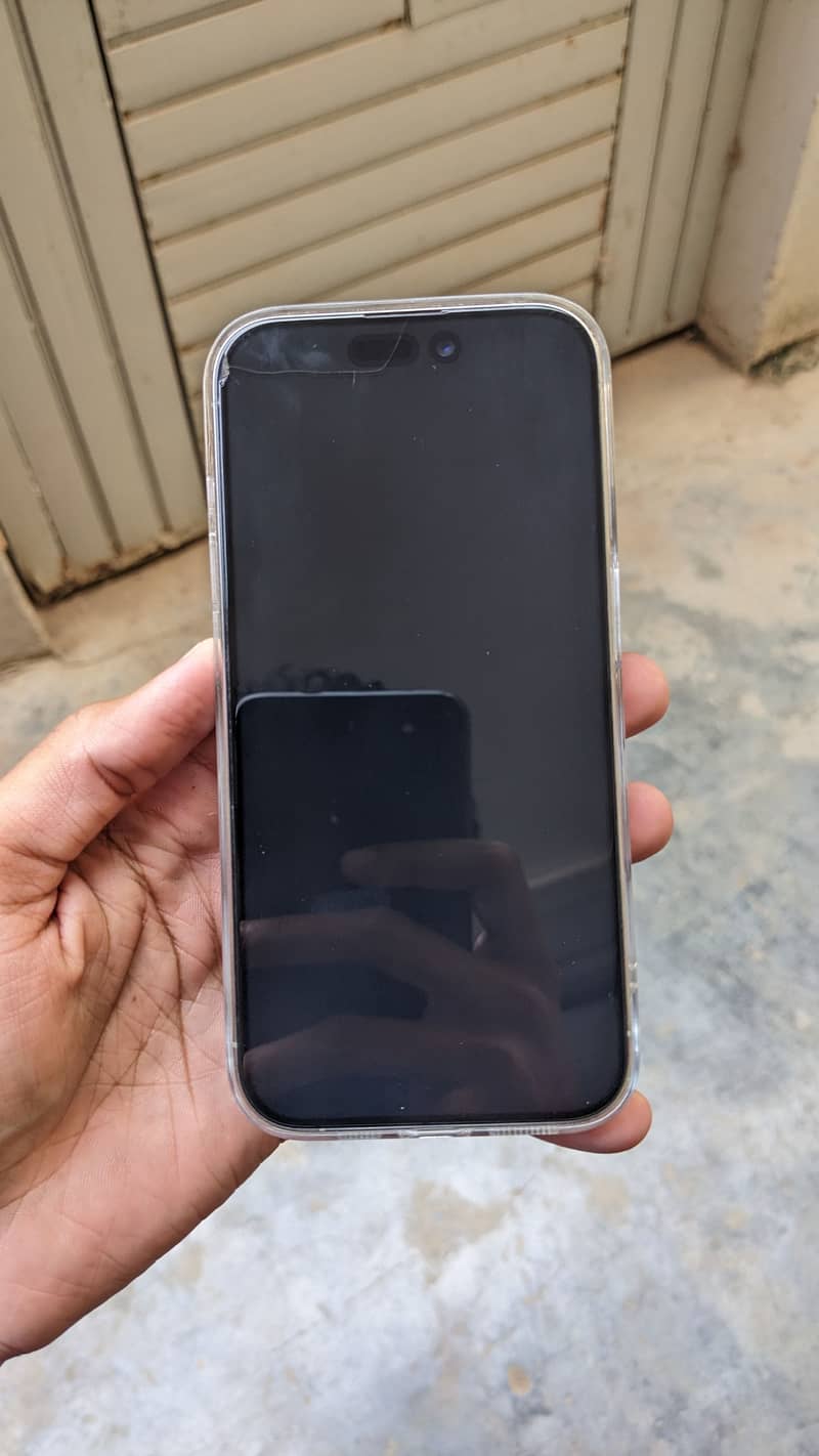 Apple iPhone 15 Pro 2