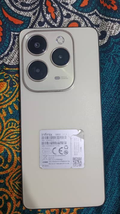 Infinix Hot 40