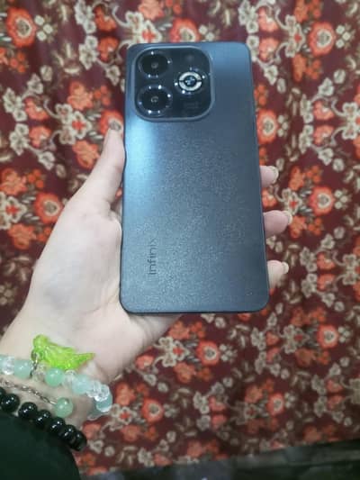 Infinix Smart 8 Pro