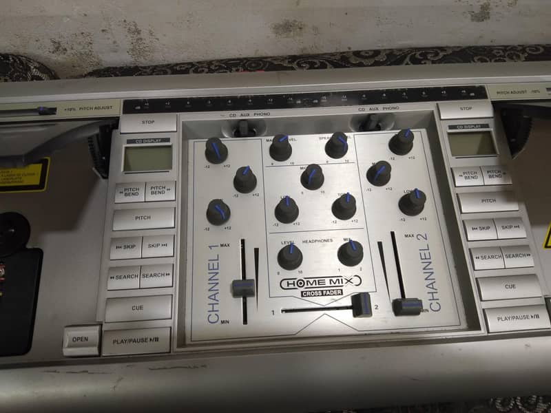 audio & DVD amplifier 2