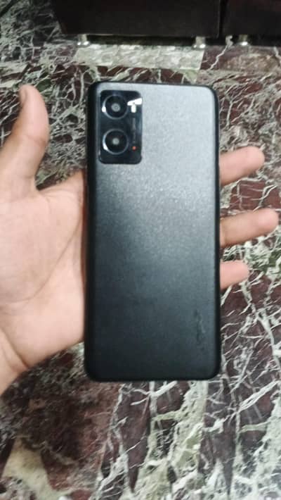 OPPO A76