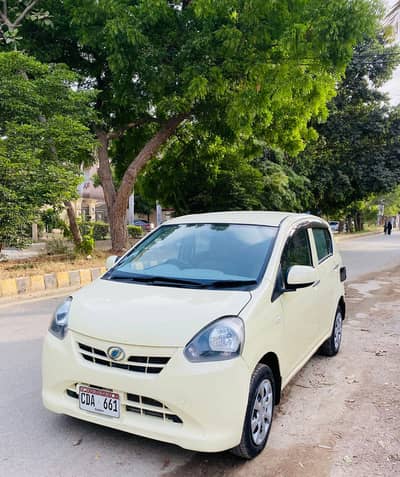 Daihatsu Mira 2013
