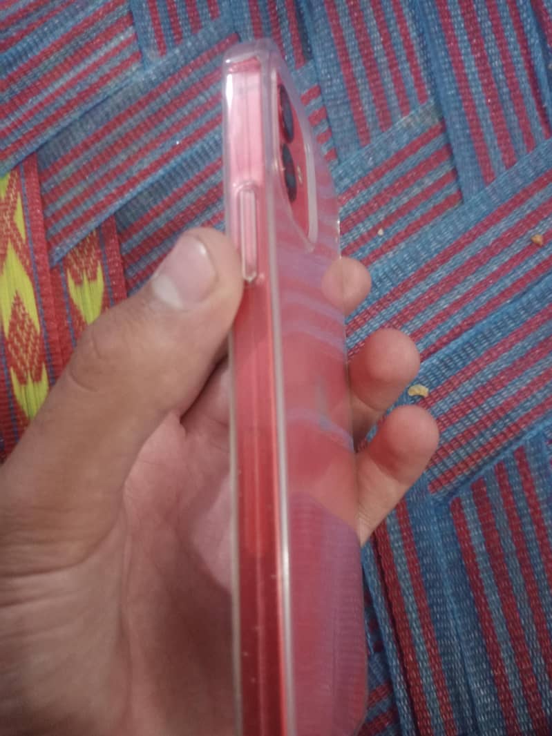 Apple iPhone 12 1