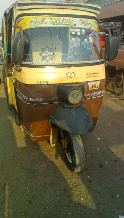 sazgar raksha h 2015 model h chota engine h