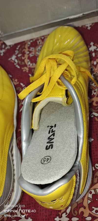 smafy Shoes For sale