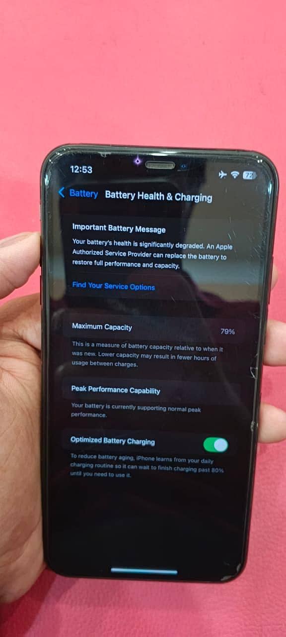 Apple iPhone XS Max 3
