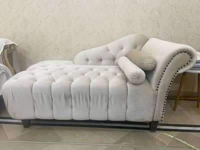 5 seater sofa set + 2 seater Sethi.