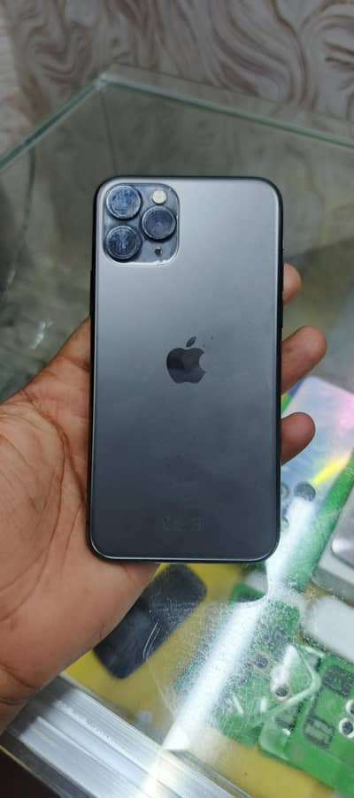 I p256Gb  I phone 11 pro All okey no open no rpr whater pack