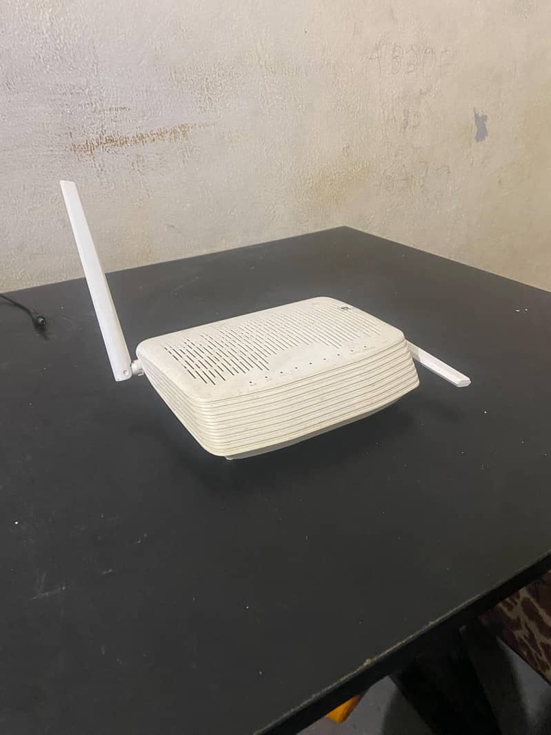 Fiber cable net device with caharger 2