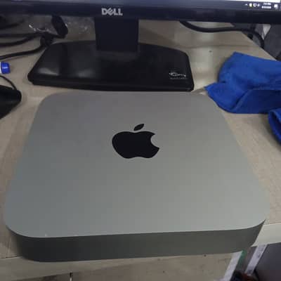 Mac Mini M2 2023 10/10 condition