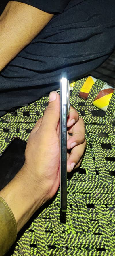 Spark 30 pro