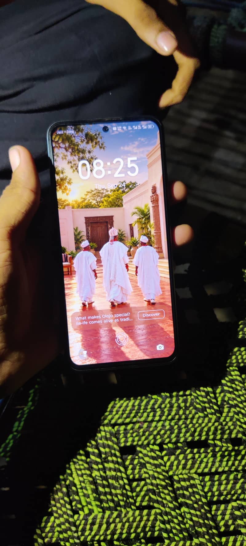 Spark 30 pro 1