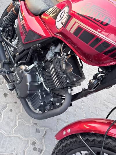 new bike hy bilkul original hy 2month abi pory ni hoe