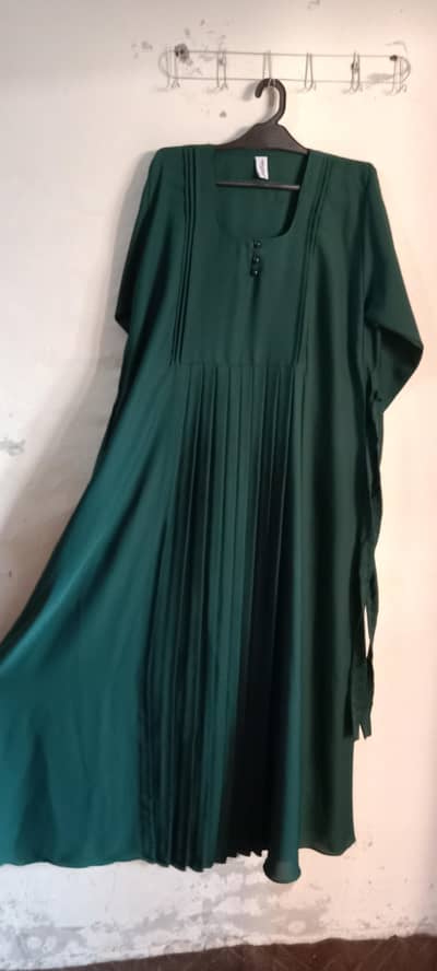 Abaya price 2800