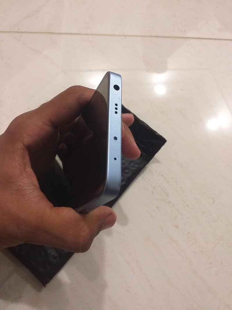 Xiaomi Redmi Note 13 Pro 4