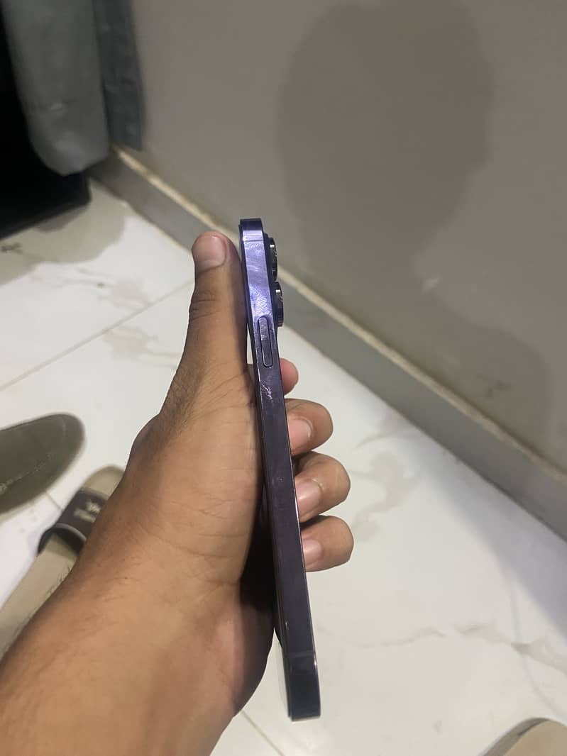 Apple iPhone 14 Pro Max 5