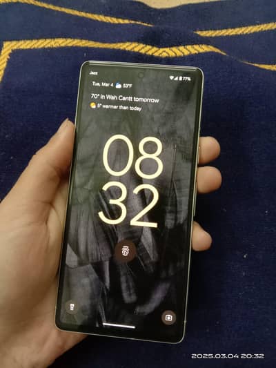 Google Pixel 7 | 128GB 100% genuine with New Charger