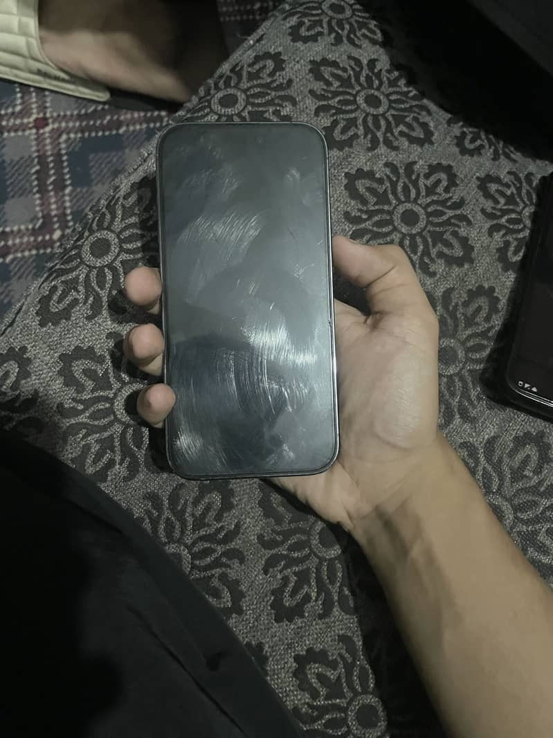 Apple iPhone 14 Pro 4