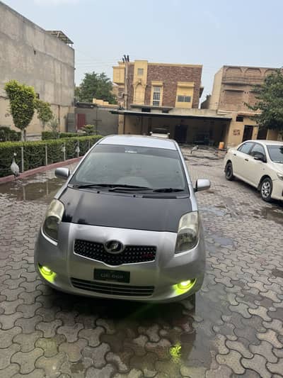 Toyota Vitz 2006