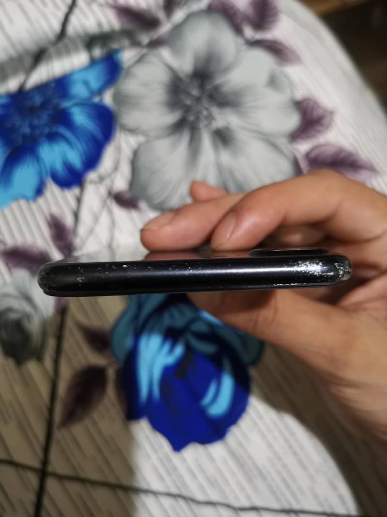 Apple iPhone 7 Plus 4