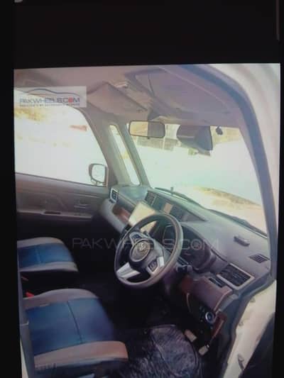 Toyota Roomy 2020