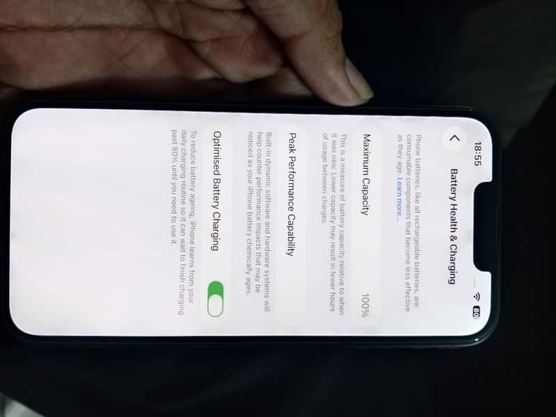Apple iPhone 13 9