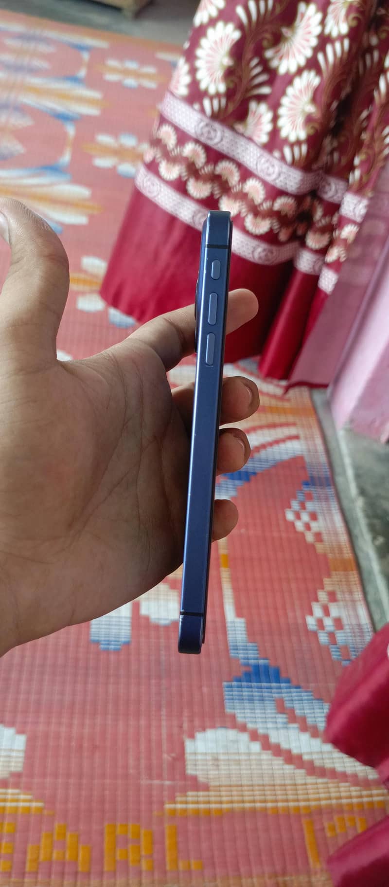 Apple iPhone XR 1