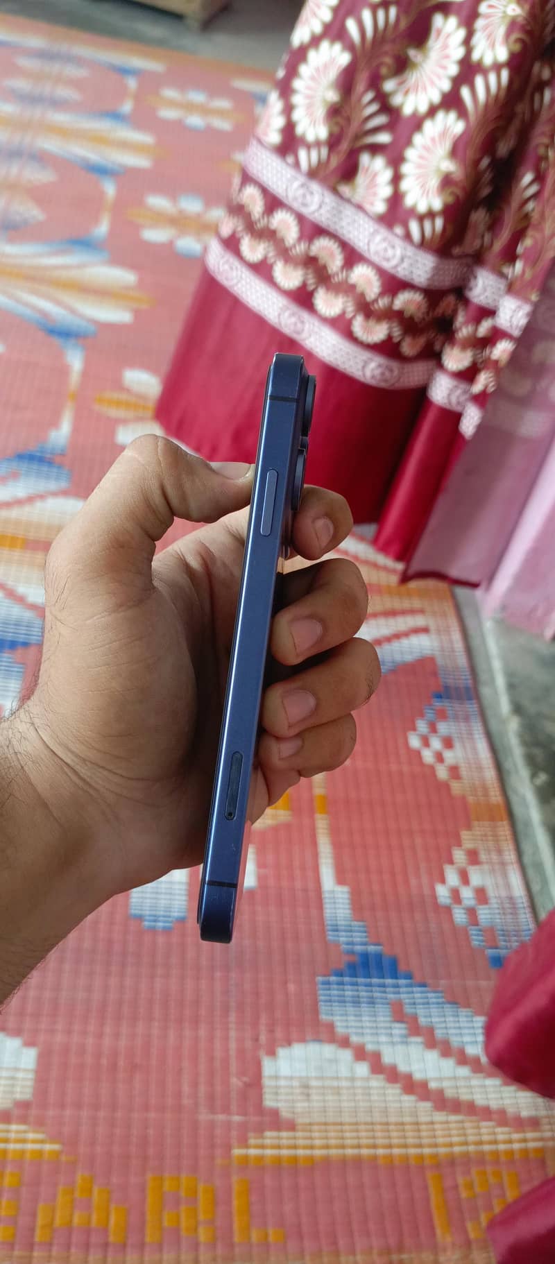 Apple iPhone XR 2