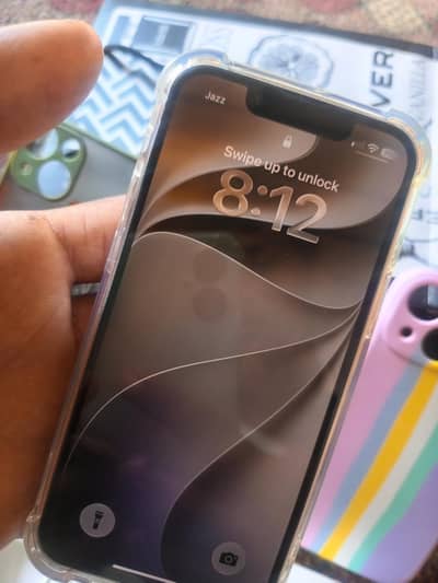Apple iPhone 13