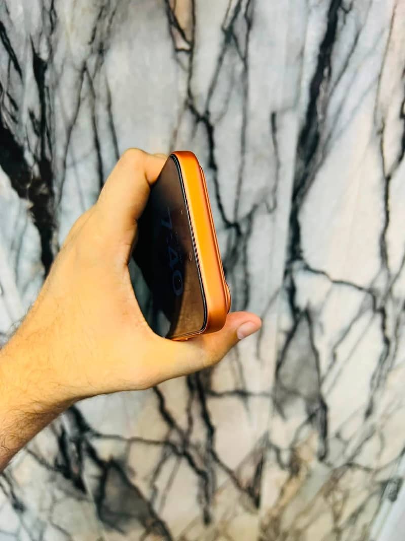 Apple iPhone 17 Pro Max 0
