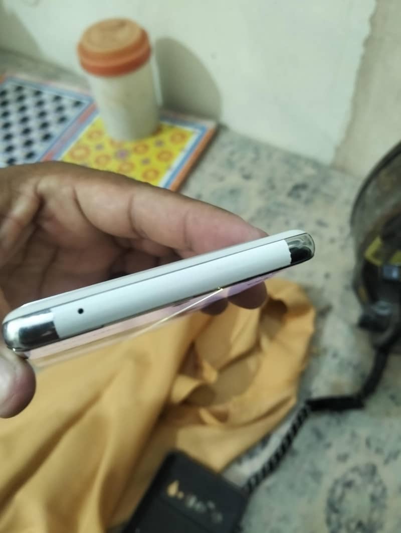 Google Pixel 6 Pro 2