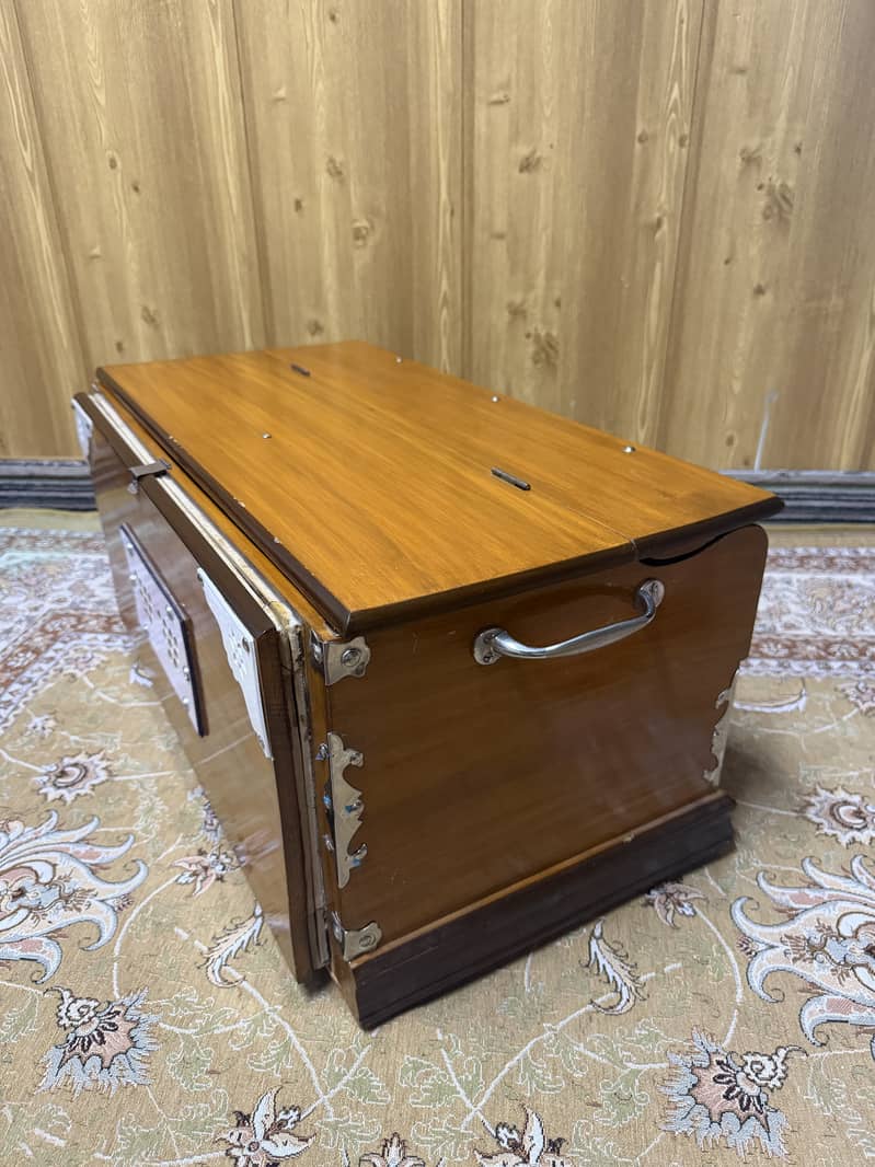 Harmonium 6