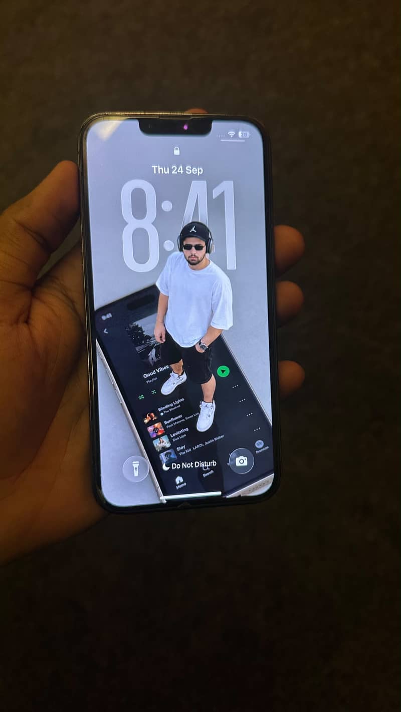 Apple iPhone 13 Pro 2