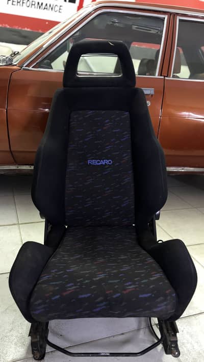 Recaro bucket seat
