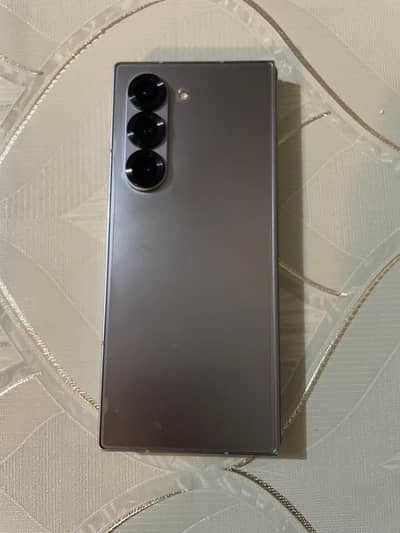 Samsung z fold 6